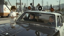 Adam-12 - Episode 18 - Log 36: Man Between