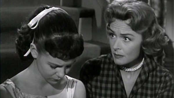The Donna Reed Show - S01E15 - Mary's Double Date