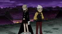 Soul Eater - Episode 7 - Black-Blooded Terror: There's a Weapon Inside Crona?
