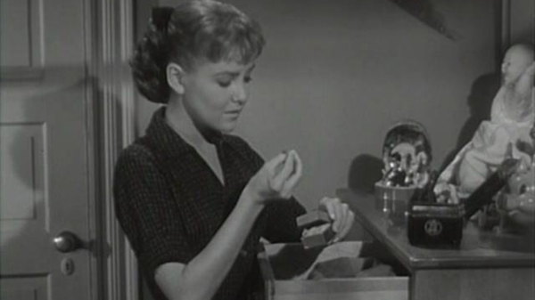 The Donna Reed Show - S02E17 - The Secret