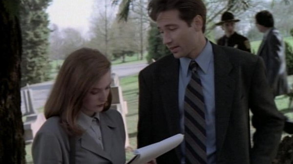 The X-Files - S01E01 - Pilot