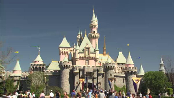 Disney Parks - S01E02 - Disneyland: Behind the Scenes