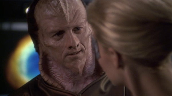 Star Trek: Voyager - S06E07 - Dragon's Teeth