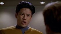 Star Trek: Voyager - Episode 20 - Favorite Son