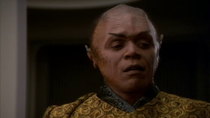 Star Trek: Voyager - Episode 24 - Tuvix