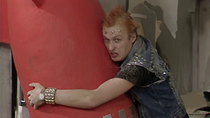 The Young Ones - Episode 4 - Bomb