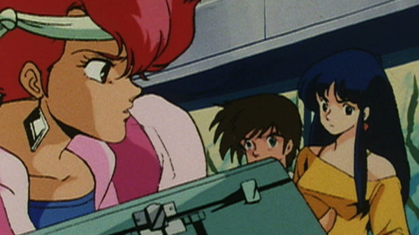 Dirty Pair - Ep. 7 - Love Is Everything, Risk Your Life to Elope!!