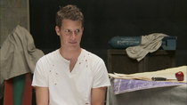 Tosh.0 - Episode 27 - Girl Scout Thieves