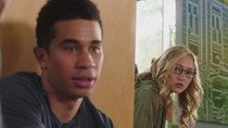 Degrassi - Episode 9 - Something's Got to Give