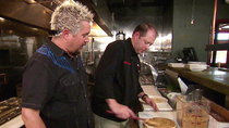 Diners, Drive-ins and Dives - Episode 6 - Unexpected Eats