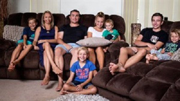 Gogglebox australia casting thebrag Gogglebox Australia Season 1 Episode 5