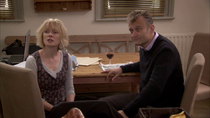 Outnumbered - Episode 1 - The Hamster