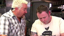 Diners, Drive-ins and Dives - Episode 5 - Savory Sensations