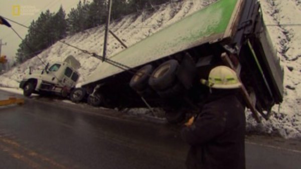 Highway Thru Hell - S02E11 - Cut In Half