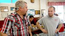 Diners, Drive-ins and Dives - Episode 2 - Chicken, Chili and Chowder