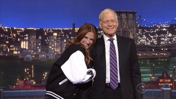 Late Show with David Letterman - S22E133 - Julia Roberts, Paul Shaffer, Ryan Adams