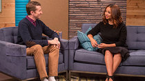 Comedy Bang! Bang! - Episode 2 - Maya Rudolph Wears a Black Skirt and Strappy Sandals