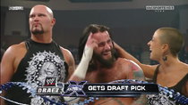 WWE Raw - Episode 17 - RAW 883 - WWE Draft 2010