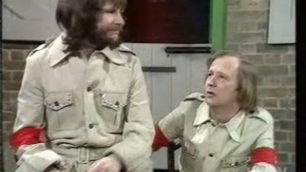 The Goodies - S05E06 - Scatty Safari AKA The Existance of Rolf Harris