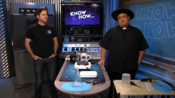 Know How - S01E152 - Megabot, Grow Bacteria and Flying the KH250