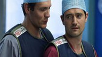 Holby City - Episode 5 - Cutting the Cord