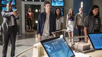 The Flash - Episode 1 - The Man Who Saved Central City