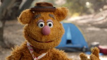 The Muppets - Episode 3 - Bear Left Then Bear Write