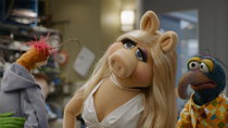 The Muppets - Episode 4 - Pig Out