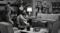 The Andy Griffith Show - Episode 5 - Briscoe Declares for Aunt Bee