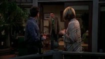 Two and a Half Men - Episode 19 - Waiting for the Right Snapper