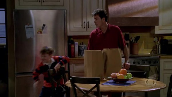 Two and a Half Men - Ep. 1 - Pilot (Most Chicks Won't Eat Veal)