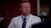 Grey's Anatomy - Episode 7 - I Was Made for Lovin' You