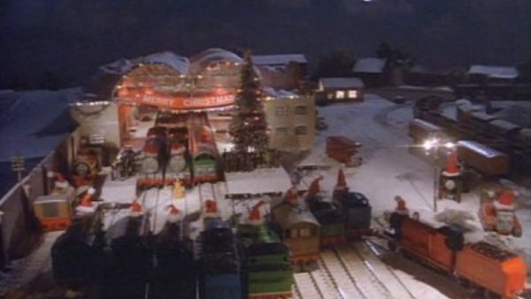 thomas and friends thomas and the missing christmas tree