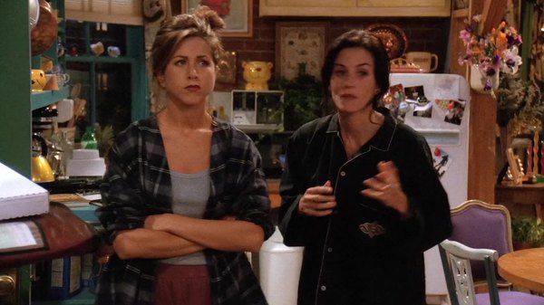 Screencaps of Friends Season 1 Episode 4