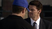 Bones - Episode 13 - The Dentist in the Ditch