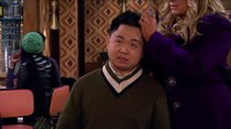 2 Broke Girls - Episode 8 - And the Fun Factory