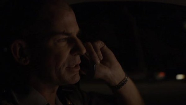 Justified Season 2 Episode 1 