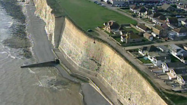 Coast - S01E01 - The Frontline: Dover To Exmouth