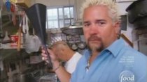 Diners, Drive-ins and Dives - Episode 11 - Family Style