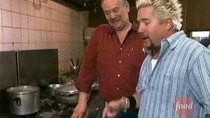 Diners, Drive-ins and Dives - Episode 5 - Home And Away