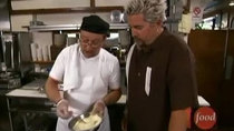 Diners, Drive-ins and Dives - Episode 3 - Timeless