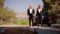 Idiotsitter - Episode 3 - Funeral