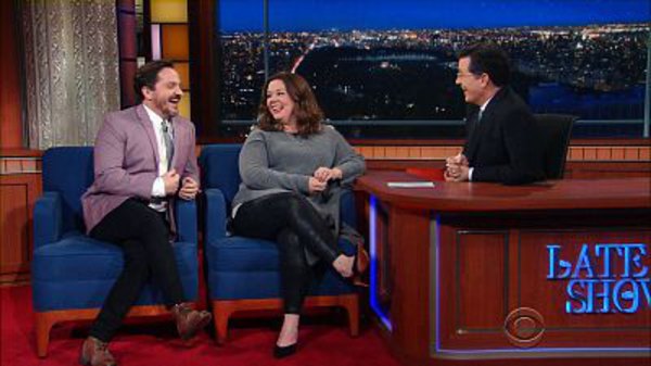 The Late Show with Stephen Colbert - S01E120 - Melissa McCarthy, Ben Falcone, Arianna Huffington, BABYMETAL