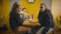 My Mad Fat Diary - Episode 6 - It's a Wonderful Rae (2)