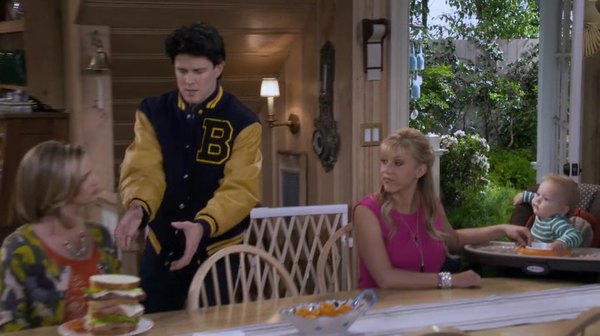 Fuller House Season 1 Episode 12 - Watch Fuller House S01E12 Online