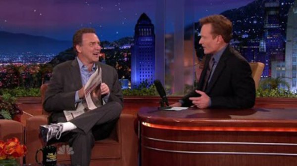 The Tonight Show with Conan O'Brien - S01E56 - Norm Macdonald, Thomas Haden Church, Pitbull