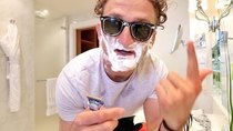 Casey Neistat Vlog - Episode 103 - WE DIDN'T HAVE ANY CLOTHES!