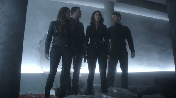 Marvel's Agents of S.H.I.E.L.D. - S03E17 - The Team
