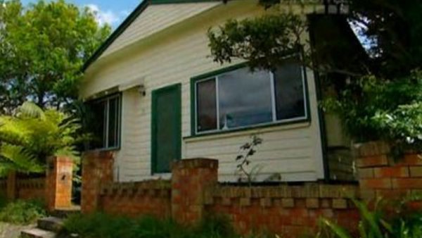 Selling Houses Australia - S01E01 - Austinmer