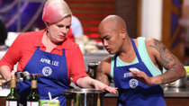 MasterChef Canada - Episode 9 - Head and Shoulders, Knees and Toes